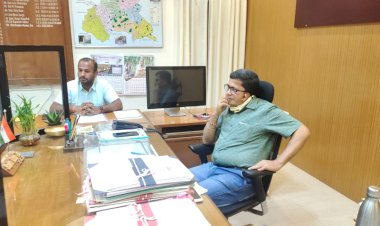 सरगुजा कलेक्टर श्री संजीव कुमार झा के सख्त तेवर गर्मी में पानी की न हो किल्लत, पेयजल व्यवस्था को जल्द दुरस्त करने के कलेक्टर ने दिए सख्त निर्देश