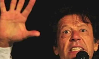 पाकिस्तान सियासी संकट : संविधान के मुताबिक देशद्रोह क्या है और कौन कहलाता है &#039;गद्दार&#039; .