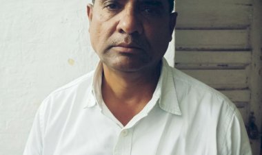 CG- हेडमास्टर अरेस्ट: स्कूली बच्चों के WhatsApp ग्रुप पर भेजा ऐसा आपत्तिजनक मैसेज.... टीचर के उकसाने पर 2 दिन बाद FIR... शिक्षकों ने ही कराई शिकायत... हेडमास्टर गिरफ्तार....