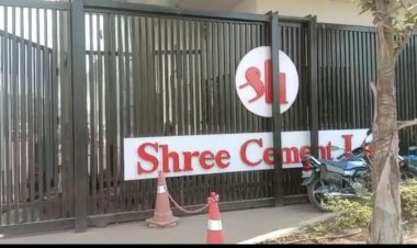 काम बंद हड़ताल : श्री सीमेंट रायपुर सयंत्र के अनुचित रवैये से ग्रामीणों व स्थानीय कार्यरत मजदूर में भारी आक्रोश....मजदूर सीमेंट संघ कल से काम बंद हड़ताल पर...सीमेंट सयंत्र की वादाखिलाफी से जबरदस्त आक्रोश…जाने मामला….