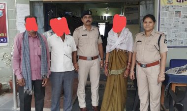 अभियान मुस्कान से 26 परिवारो की लौटी मुस्कान
गुम इंसान क्रमांक 19/22 की गुम महिला दस्तयाब
वर्ष 2022 में थाना क्षेत्र से झगुम 20 गुमसुदा में से 19 गुम शुदा को ढूढने सफल रही लोहारा पुलिस