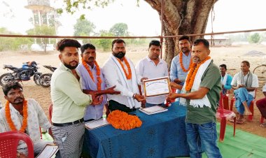 तोकापाल ब्लॉक से अनुसूचित जाति जनजाति अखिल भारतीय परिसंघ मे सदस्यता दिलाई गई और कार्यकारिणी का विस्तार किया गया