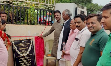 संसदीय सचिव रेखचंद जैन ने मंगडू कचोरा में 23.81 लाख रुपए के सड़क का भूमिपूजन किया