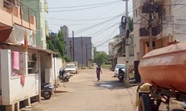 भीषण गर्मी में जल संकट से परेशान वार्डवासी अखिल भारतीय परिसंघ को मिली शिकायत भीषण गर्मी में जल संकट से परेशान वार्ड वासियों की समस्याओं को नजरअंदाज करते हुए दिखे पार्षद
