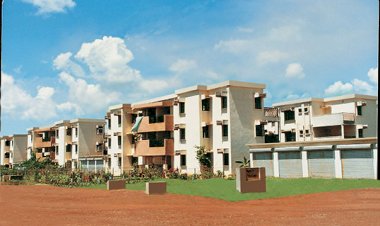 भिलाई छत्तीसगढ़ : सरकार प्रदेश में उपभोक्ताओं को आधा बिजली बिल योजना का लाभ दे रही है लेकिन प्रदेश में सिर्फ एक भिलाई टाउनशिप का उपभोक्ता साढ़े तीन साल से इस योजना से वंचित है.  अब बिजली की दरों में उलटफेर करने का प्रस्ताव है।