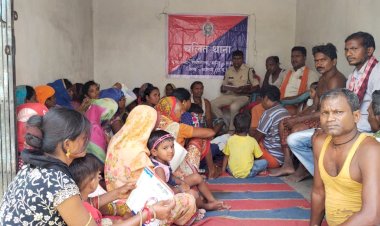 यातायात नियमों की जानकारी महिला संबंधी अपराधों बच्चों पर घटित अपराध रोक थाम की जानकारी अवैध शराब एवं अन्य सामाजिक कुरीतियों जागरूक रहने की समझाइश दी गई