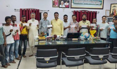 संसदीय सचिव रेखचंद जैन की अनुशंसा पर दर्जनों हितग्राहियों को मिली लाखों की आर्थिक सहायता