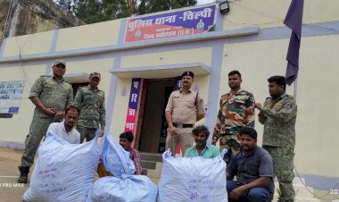 44.900 किलोग्राम मादक पदार्थ गांजा व 04 तस्कर चढ़े चिल्फी पुलिस के हत्थे ।

04 अंतर्राजिय गांजा तस्कर  ट्रक वाहन क्रमांक  up 82 T 4321के साथ गिरफ्तार।

कुल 23,09,976 रुपए का मशरुका जप्त