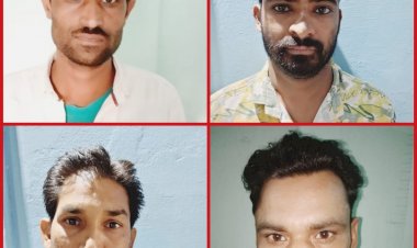 सट्टा पट्टी लिखकर अवैध धन अर्जित करते 04 आरोपियों को थाना कुंण्डा पुलिस ने धर दबोचा।
 
 आरोपियों के कब्जे से नगदी रकम -1730/- रूपया, व 04 नग सट्टा पट्टी, 04 नग डाटपेन पुलिस ने किया जप्त।