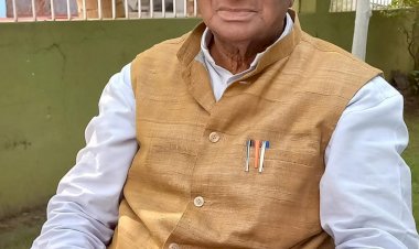 Durg News  : पूर्व महापौर शंकर लाल ताम्रकर  ने सरोज पांडेय पर साधा निशाना, बोले -  सरोज पांडेय  को शोभा नही देता दुर्ग नगर निगम के कार्यप्रणाली पर प्रश्न उठाना… सरोज पांडेय के कार्यकाल में किये गए निर्माण अनियमिताएं एवं भ्रष्टाचार पर उठाए सवाल….