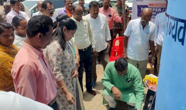 संसदीय सचिव, महापौर एवं सभापति ने बस स्टैंड परिसर में पानी टंकी का लोकार्पण किया