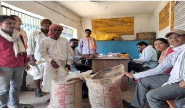 धान के बदले अन्य फसल लेने वाले किसानों को अन्य फसलों के लिए दिया जा रहा ऋण,किसानों को ऋण देने शिविर का किया जा रहा आयोजन,देखे पूरी जानकारी....