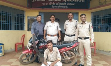 CG:चोरी गये मोटर सायकल कीमती करीबन 51 हजार रूपये सहित आरोपी युवक गिरफ्तार…मामला देवरबीजा चौकी क्षेत्र सिंघोरी का..आरोपी भी सिंघोरी का ...देवरबीजा चौकी को मिली सफलता