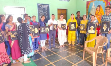 CG:सहेली वेलफेयर फाउंडेशन नवागढ बेमेतरा जिले के द्वारा बालोद में 15 दिवसीय पैरा आर्ट शिविर का आयोजन