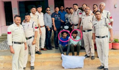 CG:अवैध गांजा की तस्करी करते मध्यप्रदेश के दो तस्कर 11 किलो गांजा के साथ गिरफ्तार..1,10,000/- रूपये, पल्सर मोटर सायकल क्रमांक MP 17 NB 9715 कीमती करीबन 1,00,000/- रूपये एवं एक कीपैड मोबाईल कीमती करीबन 1,000/- रूपये, कुल जुमला रकम 2,11,000/- रूपये को नारकोटिक एक्ट के तहत जप्त कर कार्यवाही किया गया..बेमेतरा सिटी कोतवाली पुलिस की कार्यवाही
