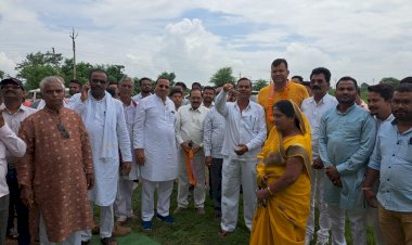 साहू समाज के लोगों नें वृक्ष लगाकार दिया पर्यावरण  संरक्षण का संदेश