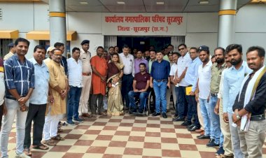 मवेशी और सब्जी विक्रेताओं के कारण बिगड़ रही है यातायात व्यवस्था - नपा और पुलिस मिलकर करेगी कार्यवाही... पुलिस अधीक्षक और नपा अध्यक्ष ने जनप्रतिनिधियों के साथ मिलकर बनाई रणनीति...