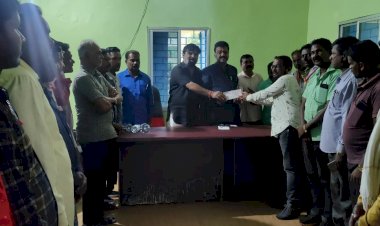 मुख्यमंत्री भूपेश बघेल जी ने भेंट मुलाकात में किया वादा निभाया - बुजुर्ग को इलाज के लिए मिले 4 लाख
