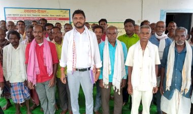 किसान संघर्ष संघ दक्षिण मगरलोड के मुलगांव धान खरीदी केंद्र के अंतर्गत 15 गांव के किसान प्रतिनिधियों का बैठक संपन्न- मांगों को लेकर मुख्यमंत्री से करेंगे मुलाकात