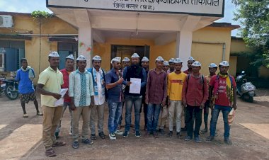 चित्रकोट विधानसभा  के ग्रामीण मूलभुत सुविधाओं से वंचित है। रोड, पानी ,स्कूल का हाल जर जर,है,  सुविधाएं एवम साफ पानी  की मांगों को लेकर आम आदमी पार्टी ने एसडीएम के नाम  ज्ञापन सौंपा 