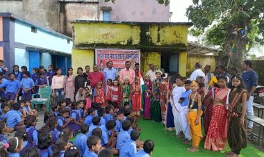 जन समुदाय एवं बच्चों के बीच देशभक्ति की भावना जागृत करने नित्य एवं देश भक्ति गीत प्रतियोगिता का आयोजन।