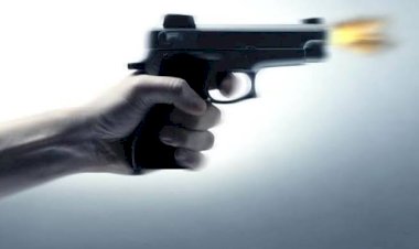 चौंकाने वाला खुलासा: फिल्म शूटिंग के दौरान फायरिंग... मशहूर एक्टर की गोली लगने से हुई मौत... शूटिंग हादसे के लिए इन दो लोगों को बताया गया जिम्मेदार....