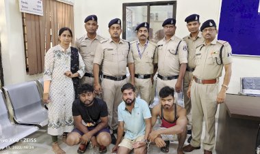 CG-नाबालिग के साथ गैंगरेप: झांकी दिखाने के बहाने तीन युवकों ने किया सामूहिक दुष्कर्म...शराब के नशे में धुत युवकों ने बनाया हवस का शिकार...फिर जो हुआ.... सामूहिक दुष्कर्म के तीन आरोपी गिरफ्तार....