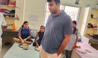 CG प्राचार्य-अधीक्षिका सस्पेंड: छात्रावास में मिली थी ये शिकायत...कलेक्टर के निरीक्षण में मिली खामियां, प्राचार्य और हॉस्टल अधीक्षिका हुए निलंबित…जानिए गंभीर मामला.....