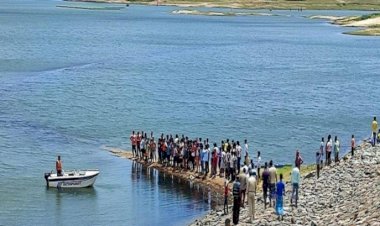 51 की मौत बड़ा हादसा: श्रद्धालु से भरी नाव पलटने से 50 से ज्यादा की मौत...अभी भी कई लापता… रेस्क्यू ऑपरेशन जारी….