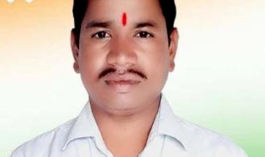 ग्राम पंचायत कोनी में सरपंच मनीराम कैवर्त ने राजीव युवा मितान क्लब का किया गठन गांव के सभी वर्ग को लेकर तैयार की गई टीम लोकेश्वर साहू अध्यक्ष तो सोनसाय बने सचिव ले पूरी टीम की जानकारी पढ़े पूरी खबर