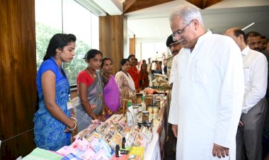 CM भूपेश ने दिए निर्देश: गोबर पेंट से छत्तीसगढ़ के स्कूलों की होगी रंगाई-पोताई....