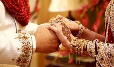अजब गजब लव स्टोरी: प्रेमी के घर पहुंची युवती, पत्नी से बोली- मैं आपके पति से प्यार करती हूं, बीवी ने करवाई पति की उसकी गर्लफ्रेंड से शादी.....