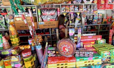 CG- फटाका व्यवसायियों के लिए गाइडलाइन: फटाका बेचना है तो इन नियमों का करना होगा पालन, पढ़िए दिशा-निर्देश....