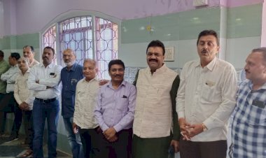 गुजराती समाज के दिपावली मिलन समारोह में शामिल हुए विधायक जगदलपुर एवं संसदीय सचिव रेखचंद जैन