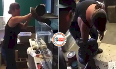 Pet Snake Attacks Owner Video: पालतू अजगर ने किया मालिक पर हमला, छुड़ाने में छूट गए पसीने- देखे ये भयानक VIDEO...