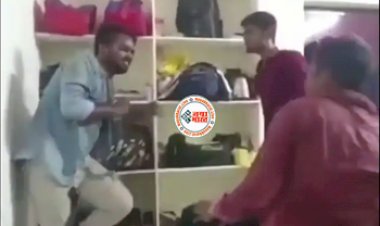 Ragging Ka Video: जूनियर के एक लड़की से संबंध होने को लेकर सीनियर छात्रों ने डंडों से की पिटाई, फिर गरम प्रेस से दाग दिया सीना- देखें वीडियो....