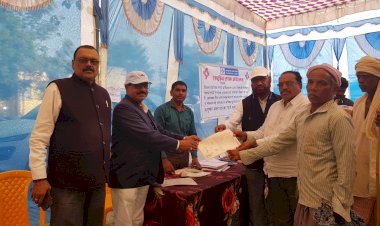 नेशनल लोक अदालत में 163 प्रकरणों में सुनवाई की गई एवं प्री लिटिगेशन के प्रकरणों में 139 प्रकरणों में 713952 की वसूली की गई