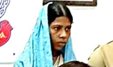 CG- पति की बेरहमी से हत्या: पत्नी ने पति पर कैंची से वार कर उतारा मौत के घाट, षड़यंत्र रचने वाली पत्नी गिरफ्तार, प्रेमी को जलाने 30 साल बड़े स्वास्थ्य कर्मी से की शादी, फिर मार डाला, रहस्यमयी मौत का ऐसे हुआ खुलासा.....