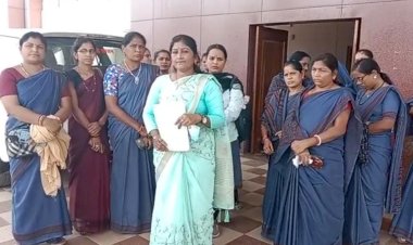 CG:सुपरवाइजर एवं बाबू सहायक ग्रेड 2 के ऊपर पर लगा आरोप अवैध वसूली महिलाओं से दुर्व्यवहार का...कलेक्टर के पास हुआ शिकायत..मामला बेमेतरा परियोजना के अंतर्गत का...सुपरवाइजर एवं बाबू को तत्काल नही हटाया गया तो जिला.कार्यक्रम अधिकारी कार्यालय का घेराव किया जायेगा -विद्या जैन जिलाध्यक्ष