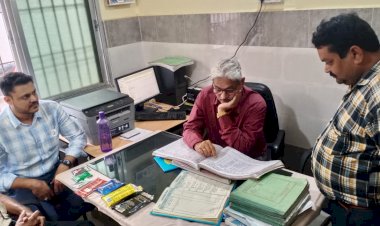 CG:एड्स नियंत्रण कार्यक्रम के अतिरिक्त परियोजना अधिकारी डॉ खेमराज सोनवानी ने किया बेमेतरा  जिला चिकित्सालय का आकस्मिक निरीक्षण