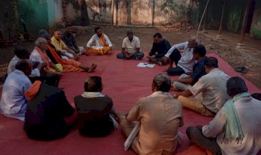 CG:देवरबीजा में हुआ ब्राह्मण समाज का बैठक .. कार्यकारिणी समिति का गठन सर्व सम्मति से किया गया...वरिष्ठ नागरिक जगदीश दुबे बने देवरबीजा ब्राह्मण समाज के अध्यक्ष