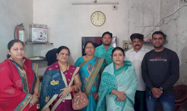 समग्र ब्राह्मण परिषद् ने बुजुर्गों के साथ मनाई मकर संक्रांति.