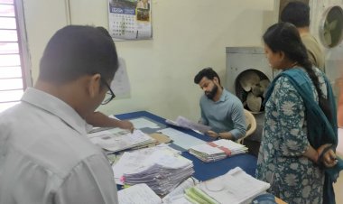 CG- महिला तहसीलदार को नोटिस: राजस्व प्रकरणों में विलंब पर कलेक्टर ने जताई नाराजगी... पटवारी-RI समेत 5 को भी शो कॉज नोटिस....