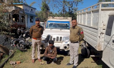 चोरी का 2 टन कबाड़ सहित 1 गिरफ्तार, थाना विश्रामपुर पुलिस की कार्यवाही...
