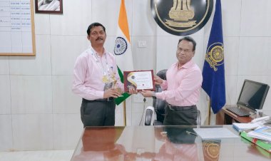 CG:विकेश कुमार यादव हुए ग्लोबल शिक्षक अवार्ड से पुरस्कृत बेमेतरा कलेक्टर ने दी बधाई एवं शुभकामनाएं...बेरला विकास खंड के हाईस्कूल भरदा के शिक्षक