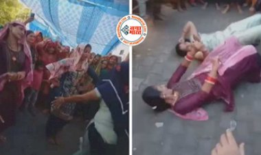 Girls Dance Video: ढोल-नगाड़ों की आवाज सुनते ही कंट्रोल खो बैठी दो लड़कियां, डांस के दौरान लेटकर करने लगीं ऐसा काम- देखें वीडियो...