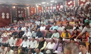 NPS-OPS News: अधिकारियों-कर्मचारियों की शंका का समाधान... एनपीएस-ओपीएस चयन के विकल्प के लिए हुई कार्यशाला... खत्म हुआ कन्फ्यूजन......