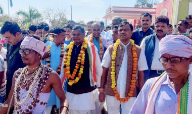 प्रभारी मंत्री,सांसद व विधायक ने किया क्रांतिकारी वीर गुण्डाधुर मूर्ति का अनावरण....