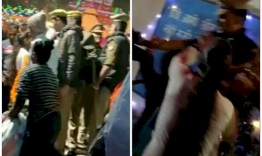 महिला को दरोगा ने पीटा VIDEO: मंदिर के बाहर फूल बेच रही थी महिलाएं... दरोगा ने थप्पड़ मारकर भगाया... देखें वीडियो....