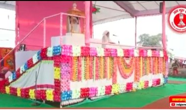 अपने उसूलों के पक्के रहो, प्रभु पर विश्वास रखो, वोही देता है - बाबा उमाकान्त